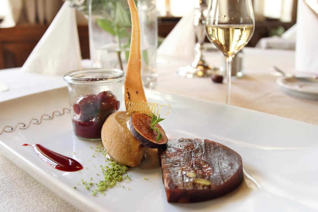 Hotel-Restaurant Roter Ochsen Lauchheim المظهر الخارجي الصورة