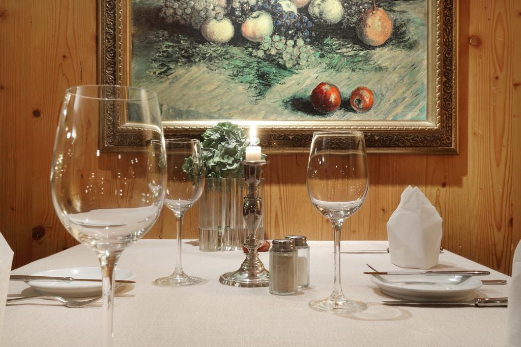 Hotel-Restaurant Roter Ochsen Lauchheim المظهر الخارجي الصورة