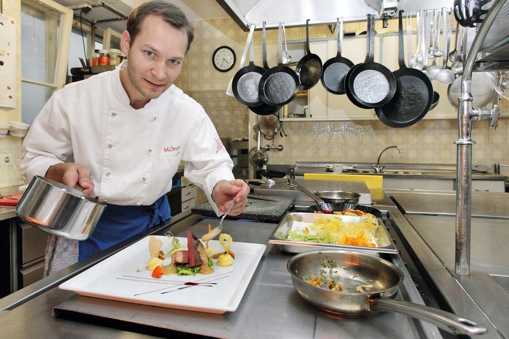 Hotel-Restaurant Roter Ochsen Lauchheim المظهر الخارجي الصورة