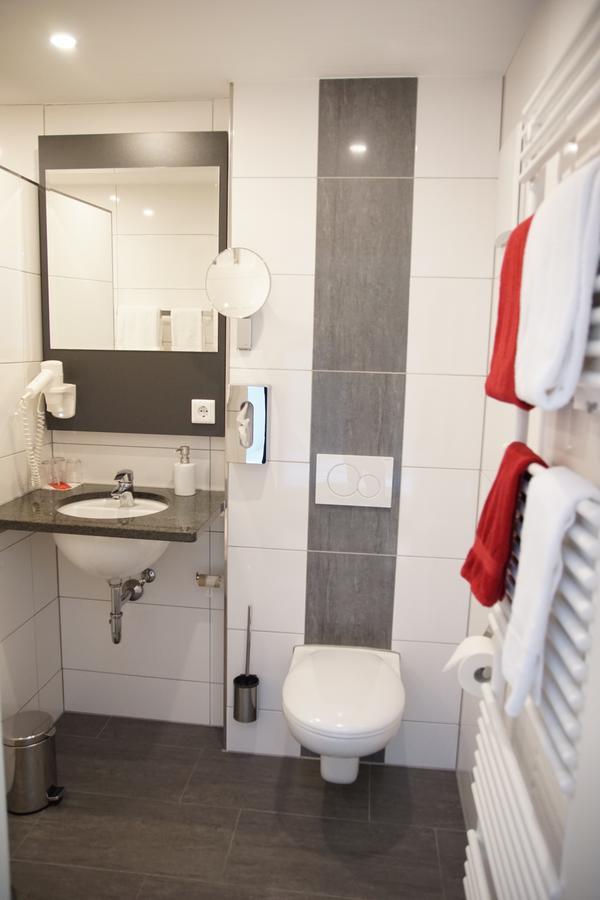 Hotel-Restaurant Roter Ochsen Lauchheim المظهر الخارجي الصورة