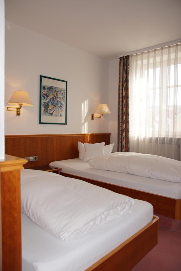 Hotel-Restaurant Roter Ochsen Lauchheim المظهر الخارجي الصورة